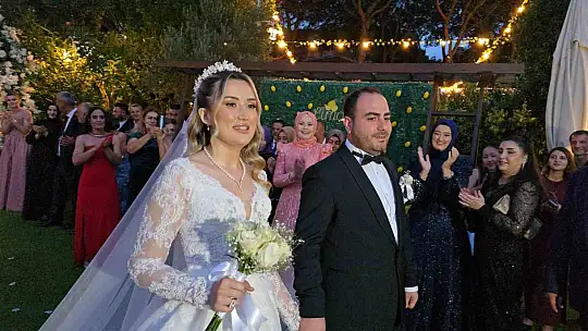 Öztürk ailesinin mutlu günü