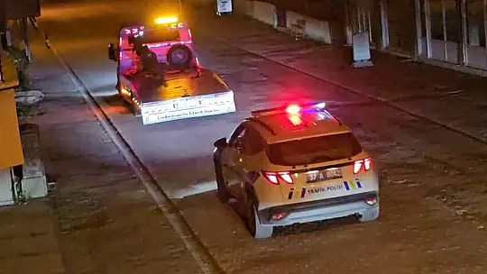 Polisin 'dur' ihtarına uymayan ehliyetsiz motosiklet sürücüsüne 410 bin lira ceza