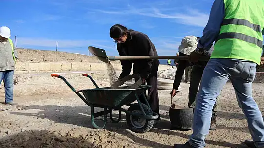 Pompeiopolis Antik Kenti'nde 2 bin yıllık tarih yapay zekayla canlandı