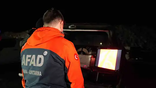 Radara giren yabancı cisim ekipleri teyakkuza geçirdi