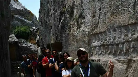 Rehber adayları Karadeniz'in zenginliklerini yerinde öğreniyor