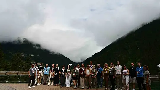 Rehber adayları Karadeniz'in zenginliklerini yerinde öğreniyor