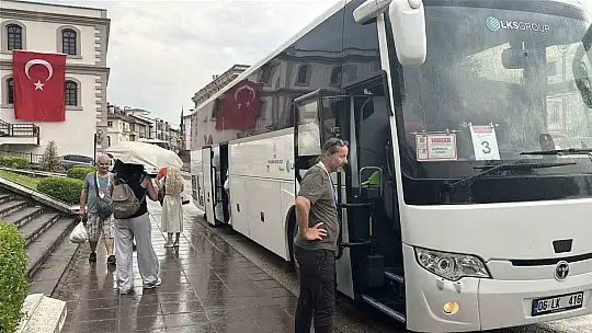 Rehber adayları Karadeniz'in zenginliklerini yerinde öğreniyor