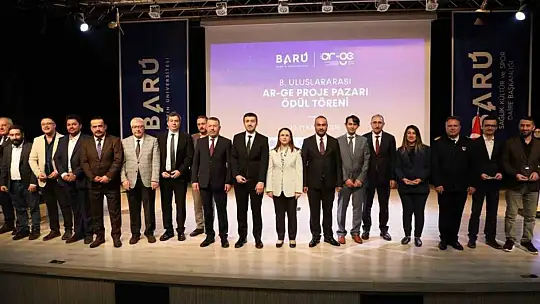 Rektör Kırışık, BARÜ 8. Uluslararası Ar-Ge Proje Pazarı etkinliğine katıldı