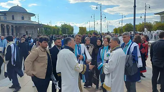 Rektör Kırışık, Cumhurbaşkanlığı Külliyesi'ndeki Akademik yıl açılış törenine katıldı