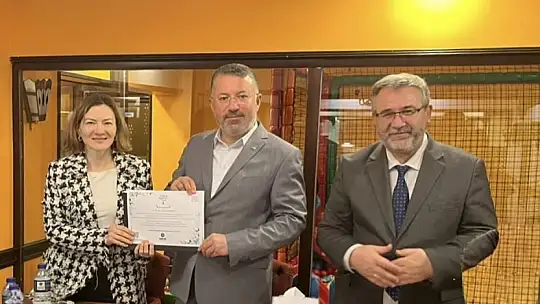 Rektör Kırışık, Diş Hekimliği Fakültesinin yeni akademisyenleriyle buluştu