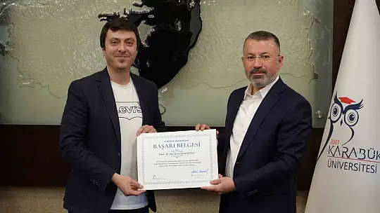 Türkiye Birinciliği Kazanan Akademisyene Ödül