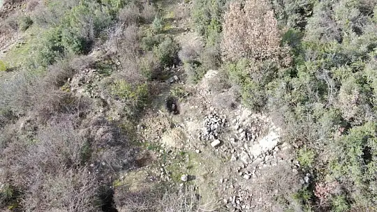 Roma dönemine ait kalıntıların bulunduğu bölge defineciler tarafından tahrip edildi