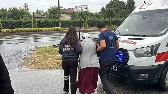 Sağanak beraberinde kazayı getirdi: 5 yaralı