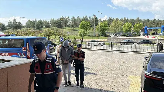 Sahte lastik ilanlarıyla onlarca milyonluk vurgun yapan örgüt çökertildi: 8 gözaltı