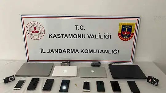 Sahte lastik ilanlarıyla onlarca milyonluk vurgun yapan örgüt çökertildi: 8 gözaltı