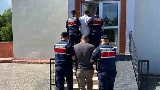Sahte lastik ilanlarıyla onlarca milyonluk vurgun yapan örgüt çökertildi: 8 gözaltı