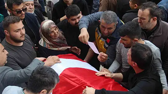 Kahramanmaraş'ta Yürek Yakan Veda: 4 Öğrenci Gözyaşlarıyla Uğurlandı