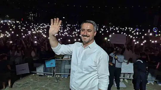 Sanatçı Hande Ünsal'dan evlilik teklifine ''ilginç'' yorumu