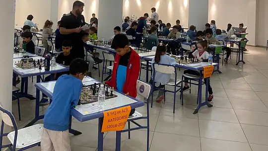 Satrancın şampiyonları belli oldu