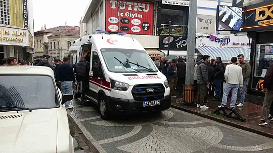 Şehrin en işlek caddesinde tüfekle rastgele ateş açtı, 4 kişi yaralandı: Olay anı kamerada