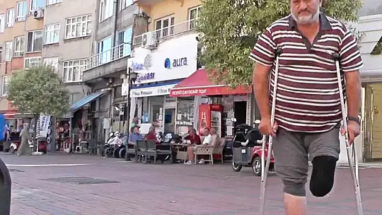 Şeker hastalığından ayağı kesildi: