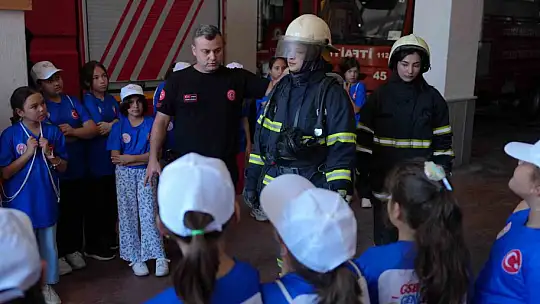Sıcak yaz günü serinleten etkinlik