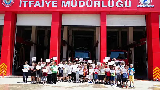Sıcak yaz günü serinleten etkinlik