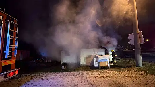 Sobayı yakmak isterken evi yaktı