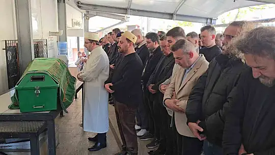 Şofbenden sızan gazdan ölen 18 yaşındaki Şebnem toprağa verildi