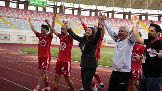 Son dakika golü sahayı karıştırdı, olaylara çevik kuvvet müdahale etti