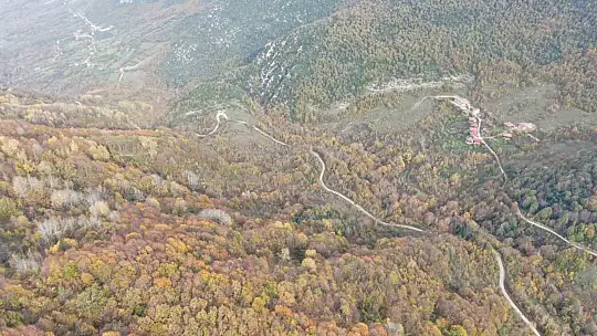 Sonbahara bürünen ormanlar ve 'çam kokulu' evler mest ediyor