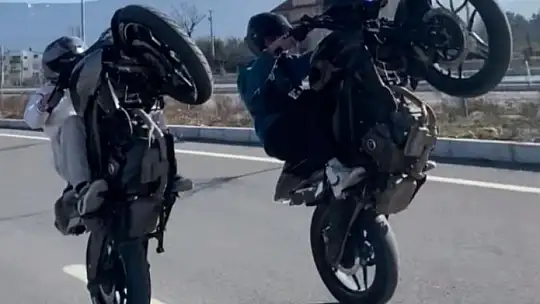 Polis tek tek yakaladı: 2 gözaltı