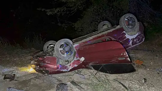 Takla atan otomobilde kalbi duran sürücüyü sağlık ekipleri kurtardı