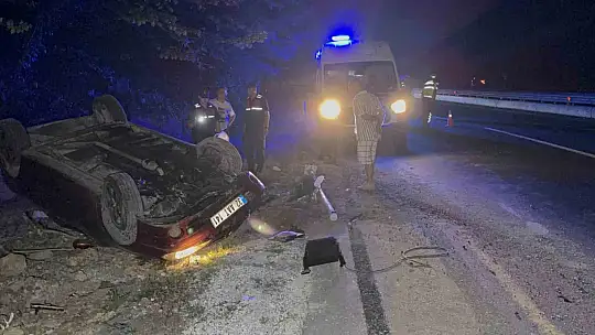 Takla atan otomobilde kalbi duran sürücüyü sağlık ekipleri kurtardı