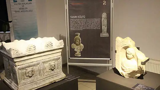 Tarihe ışık tutan eserler ilk kez ziyarete açıldı