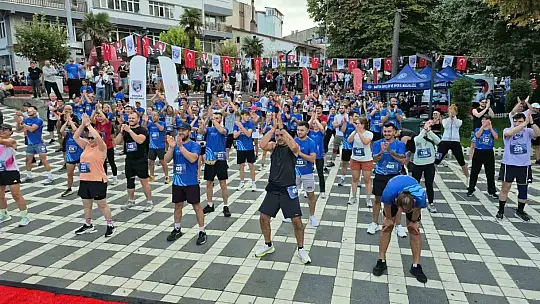 Amasra'nın muhteşem doğasında düzenlenen koşuya yoğun ilgi