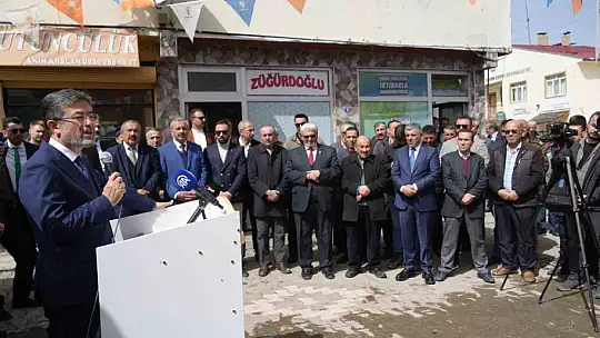 Tarım ve Orman Bakanı Yumaklı: 'İnşallah çok kısa sürede ilçelerimize doğalgaz gelecek'