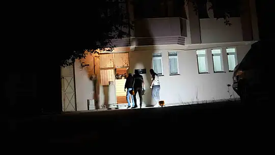 Tartıştığı komşularına kurşun yağdıran sanığa 19 yıl hapis cezası