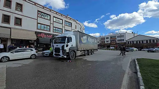 Taşıdığı sularla yangının büyümesini engelledi