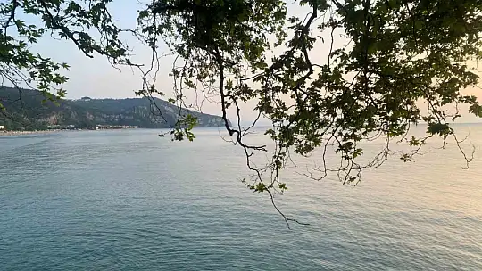 Tatil köyü İnkumu, bayramın ilk gününü sakin geçirdi