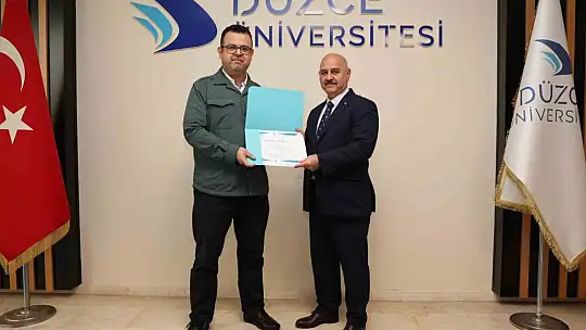 TEKNOFEST'te dereceye giren öğrencilerle bir araya geldi