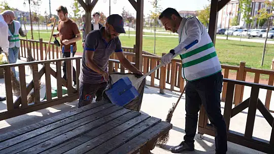Temiz Şehir Düzce kampanyasına destek