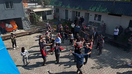 Temizlik işçileri motivasyon etkinliğinde buluştu