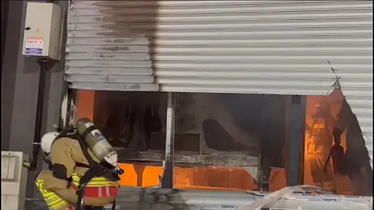 Temizlik işletmesinde çıkan yangın söndürüldü