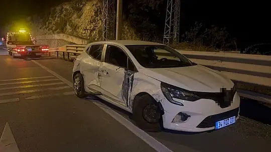 Ters yola giren otomobil, karşı yönden gelen başka araca çarptı: 1 yaralı
