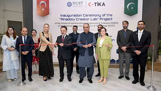 TİKA'dan Pakistan'da geleceğin mühendislerine teknolojik destek