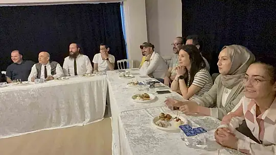 Tiyatrocular Düzce'de güçlerini birleştirdi