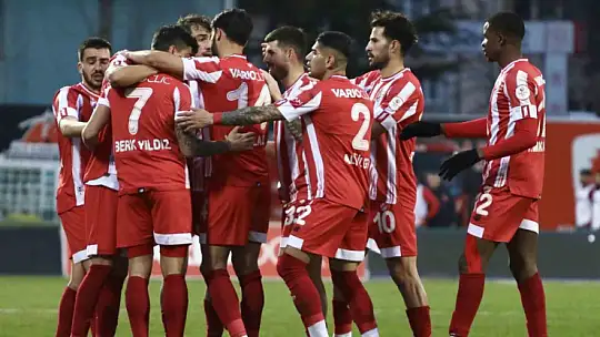 Trendyol 1. Lig: Boluspor: 3 - Adanaspor: 1