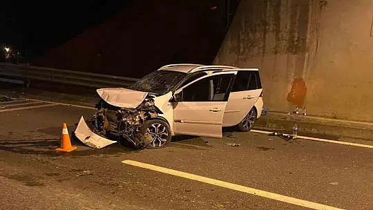 Tünelde meydana gelen kazada 4 kişi yaralandı