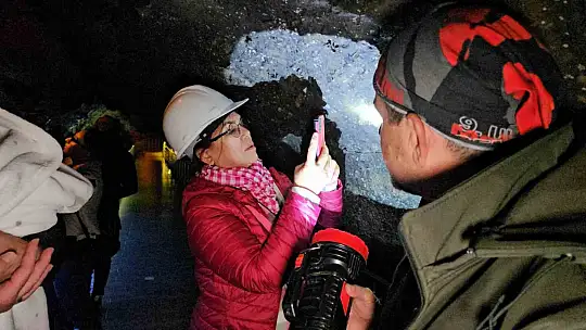 Turistik Karaelmas Ekspresi yolcularını Madenci Korosu karşıladı