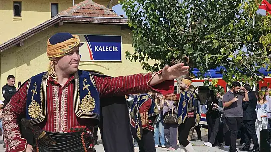Turistik Karaelmas Treni ikinci seferini tamamladı