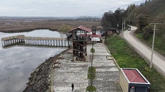 Turizmin parlayan yıldızı Efteni Gölü'nde engelsiz dönem başladı