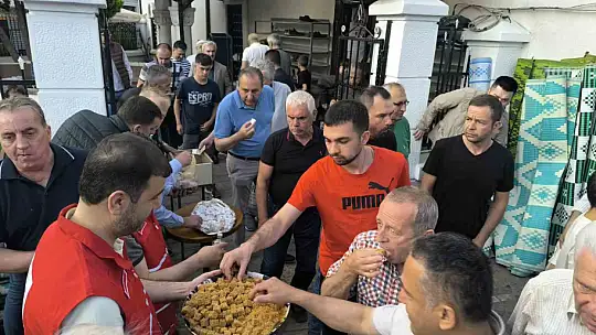 Türk Kızılay yurt içinde ve 22 ülkede kurban kesimlerine başladı