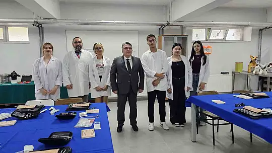 Türkiye'de bir ilk: Meslek yüksekokulunda veteriner sağlık eğitimi simülatörlerle veriliyor